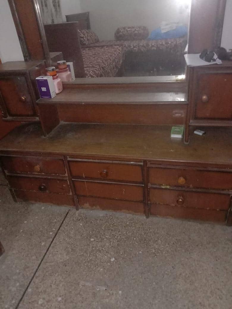 big dressing table 1