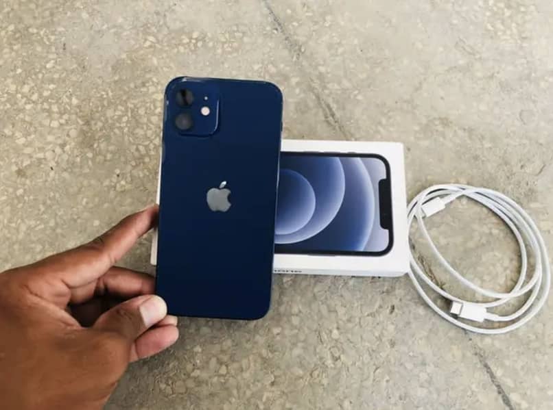 iPhone 12 blue 1
