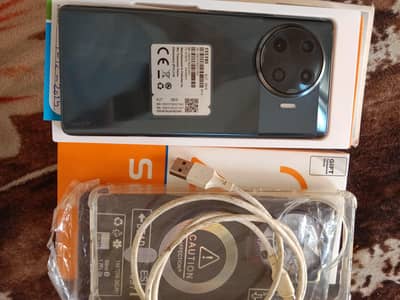 Tecno spark 20pro plus 16/256