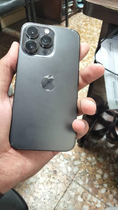 iPhone 13 pro 128gb with 76 battery health