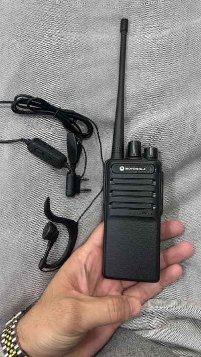 Motorola walkie talkie/kenwood/icom/HYT/wireless set/Hiking item