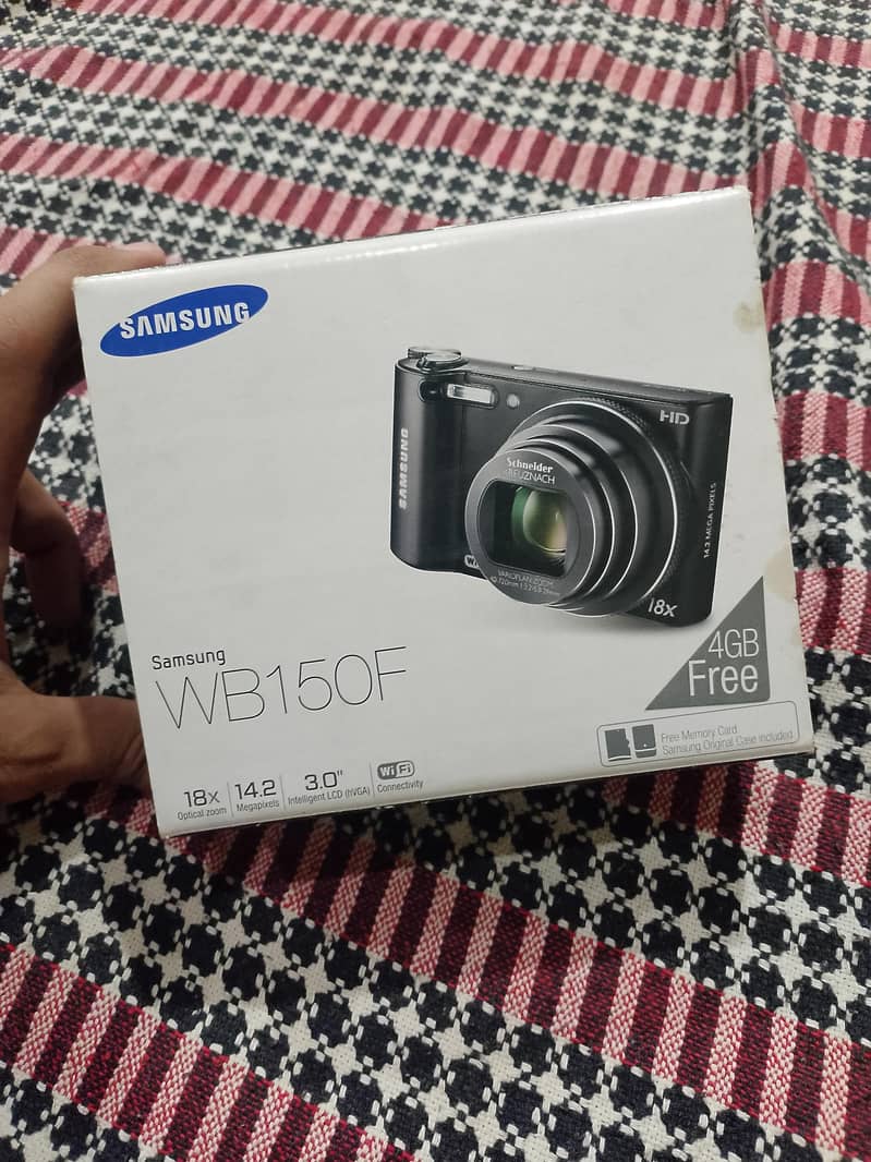 Sunsung camera  HD 18X zoom 0