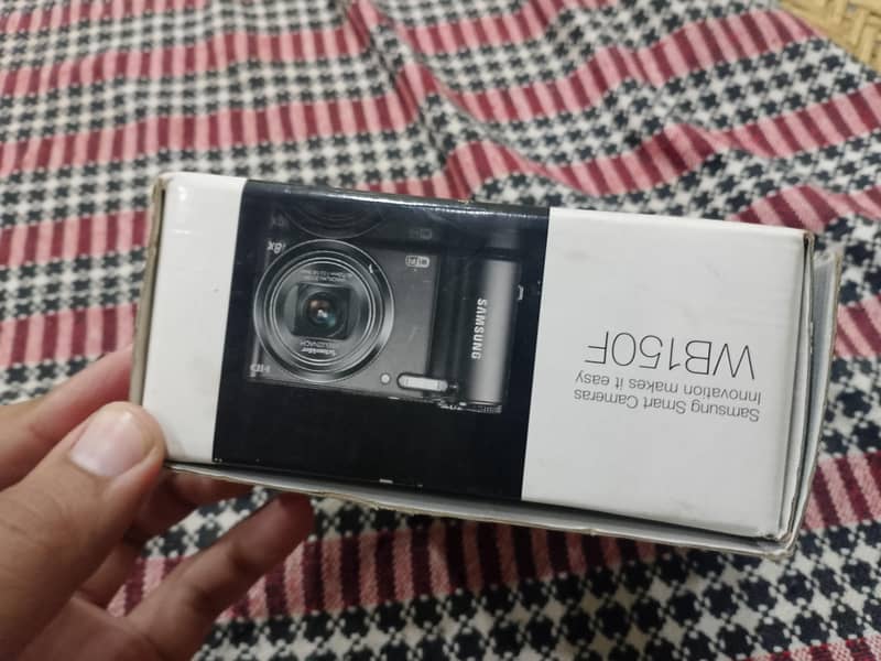 Sunsung camera  HD 18X zoom 3