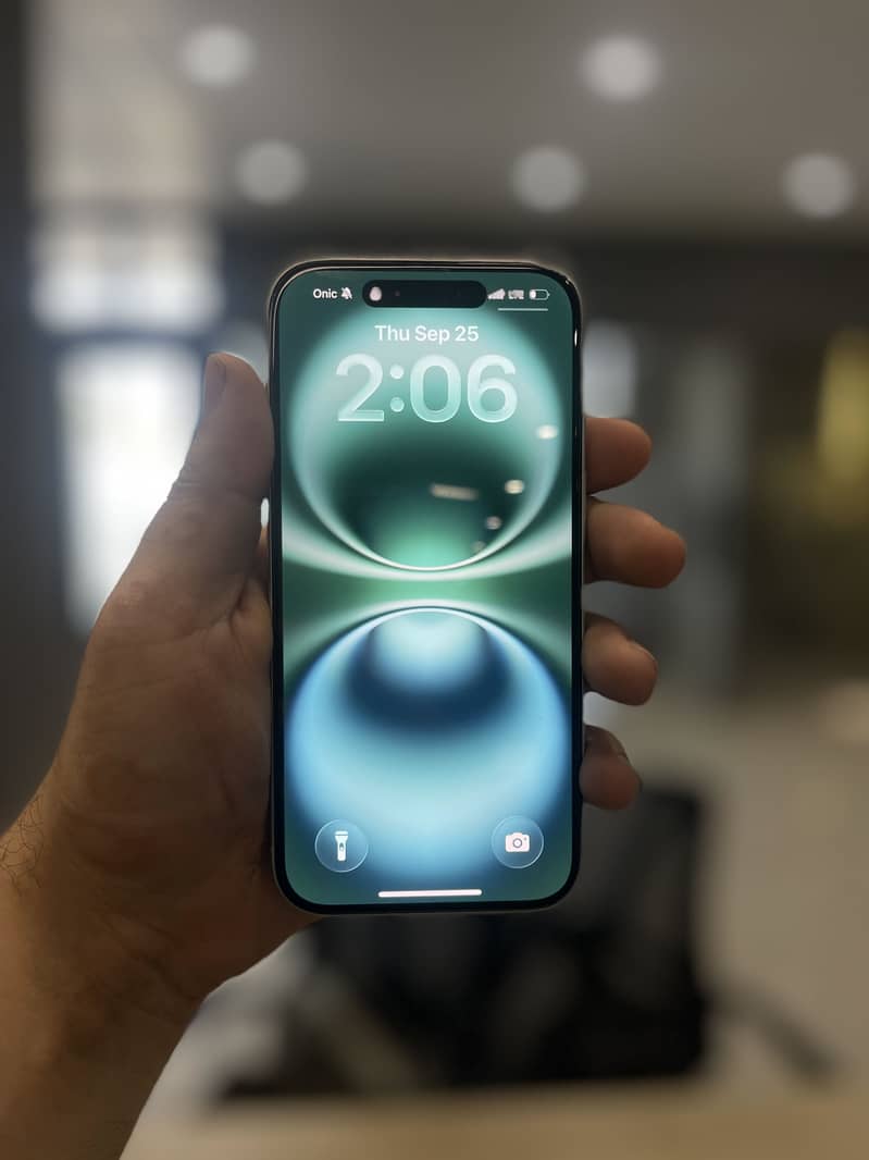 iPhone 16 FU 4