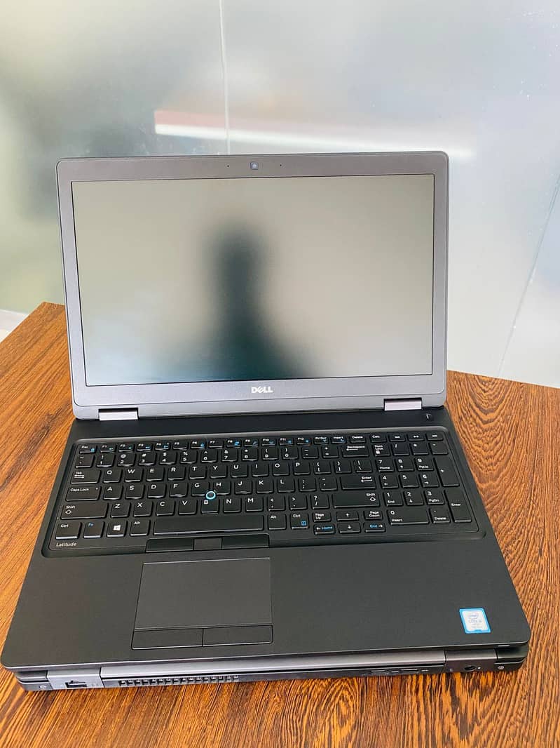 Dell 5580 1