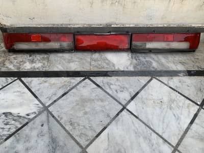 Cultus 2000 Genuine Back Lights