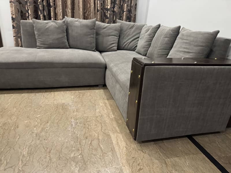 L shaped / corner sofa 2