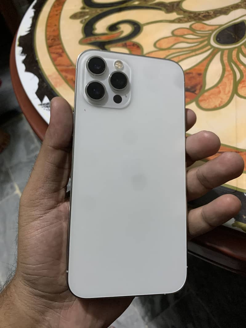 IPhone 12 Pro Max 3