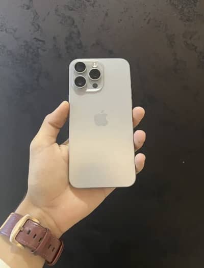 Iphone 15 pro max jv