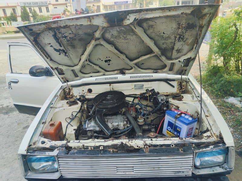 Daihatsu Charade 1990 5