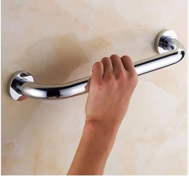 bath handle. 0