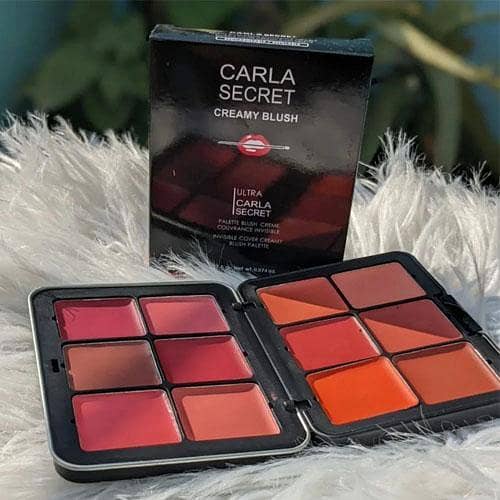 Carla Secret Creamy Blush Palette for a Radiant Look in Pakistan