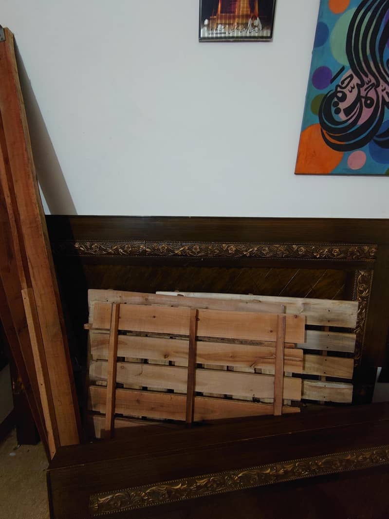 Wodden Bed 4