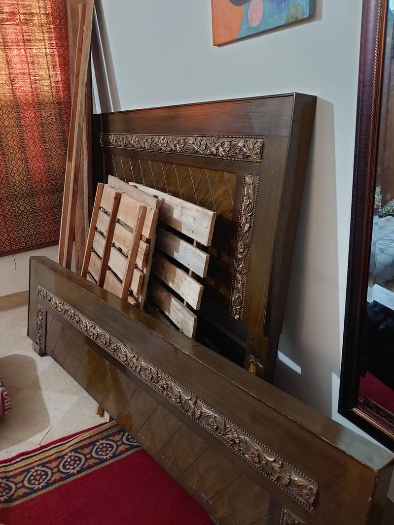 Wodden Bed 6