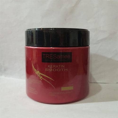 TRESemmé Keratin Smooth Deep Smoothing Mask 500ml Available in Pakistan