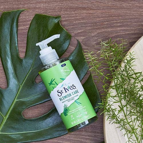 St. Ives Tea Tree Daily Facial Cleanser for Blemish Care, 200ml - Available in Pakistan