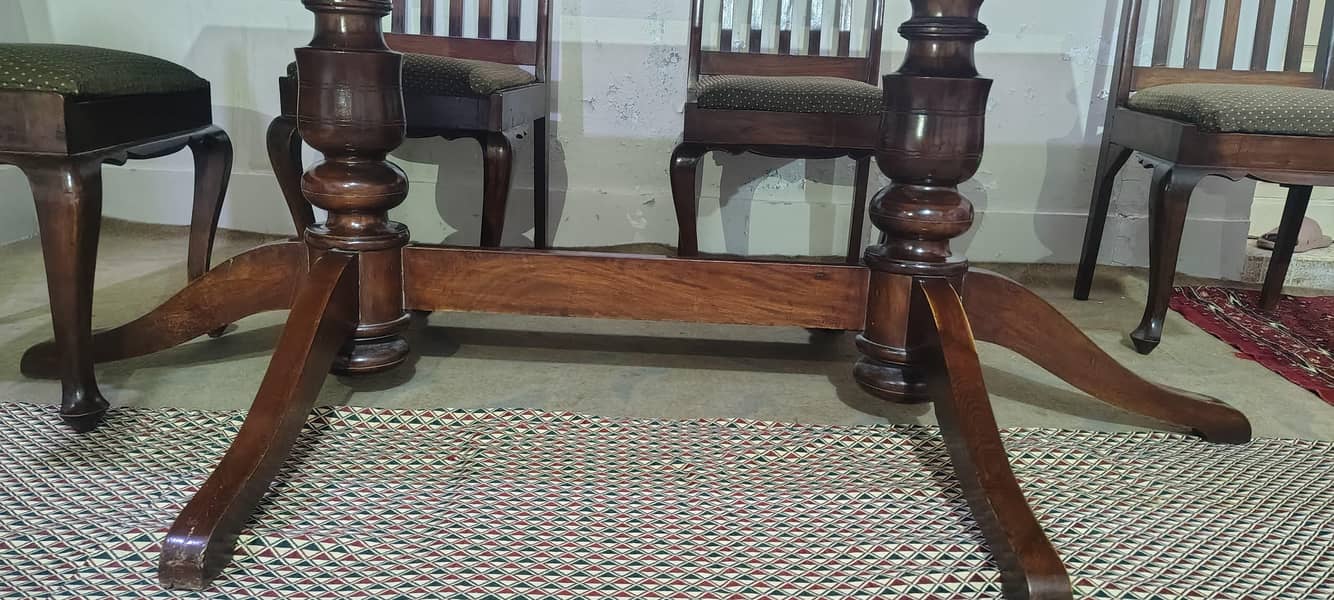 Sheesham Wood Dining Table with 6 Chairs 6