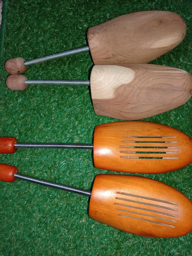 shoe trees 1