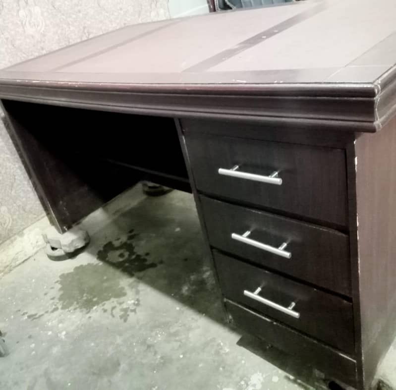 executive office table 1