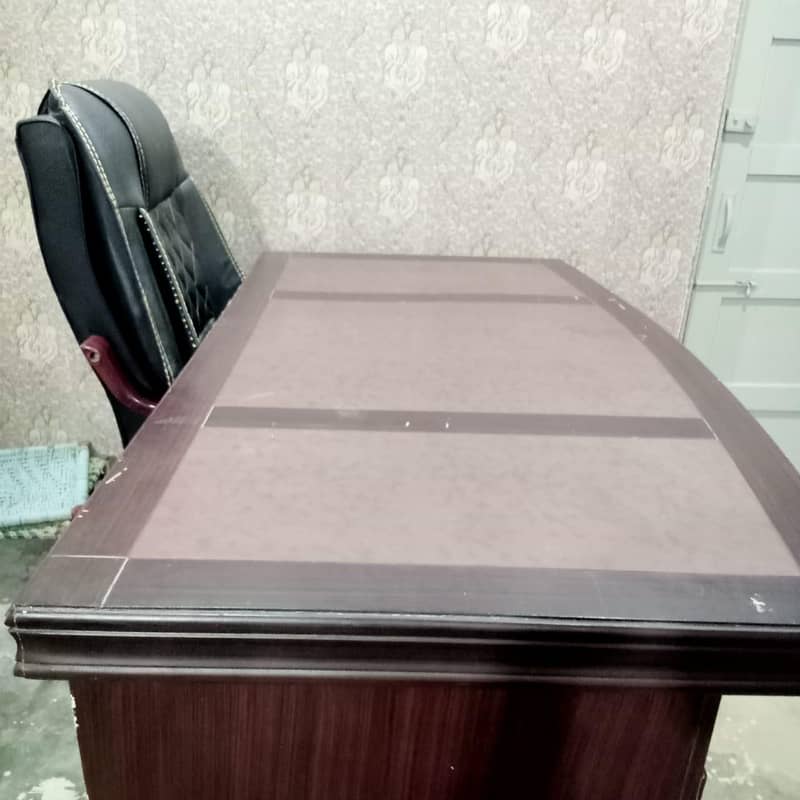 executive office table 2