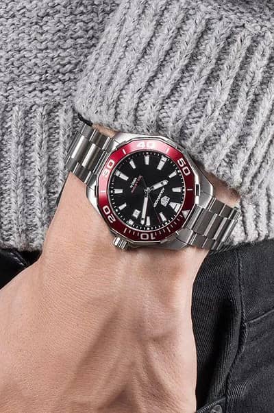 Taguere Men's branded watches are available limited stock only