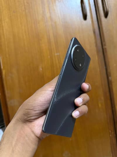 Tecno Camon 30s – 10/10 Condition with Box & Accessories