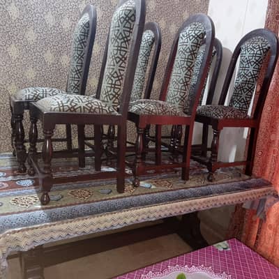 dinning table with 6 chair
