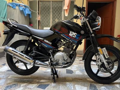 Yamaha ybr 125g 2023