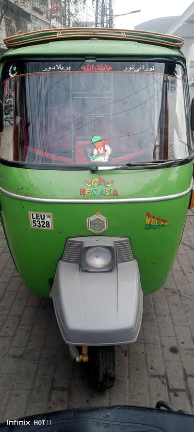rickshaw auto 2nd hand good condition