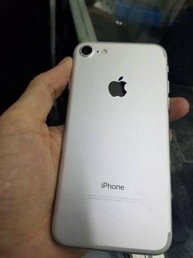 iPhone 7 0