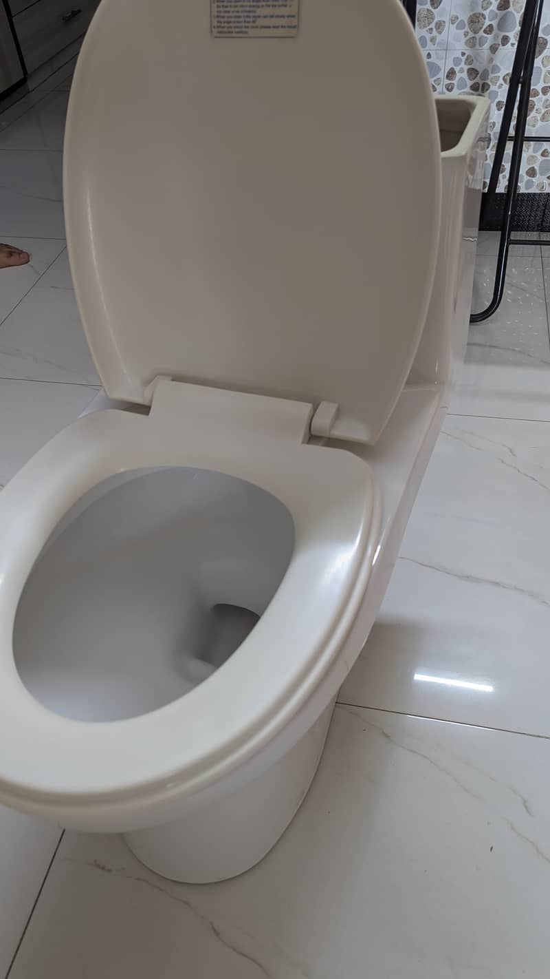 Original  Branded Porta comode 3