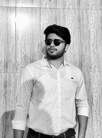 Dr AWAIS  (veterinary Doctor)