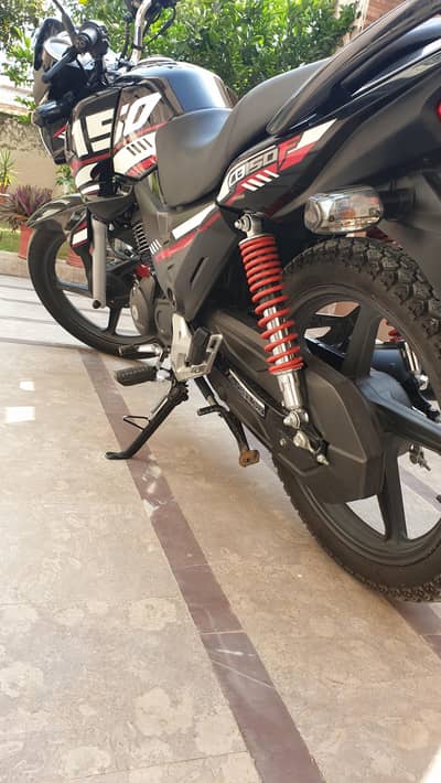 HONDA CB150F BRAND NEW CONDITION