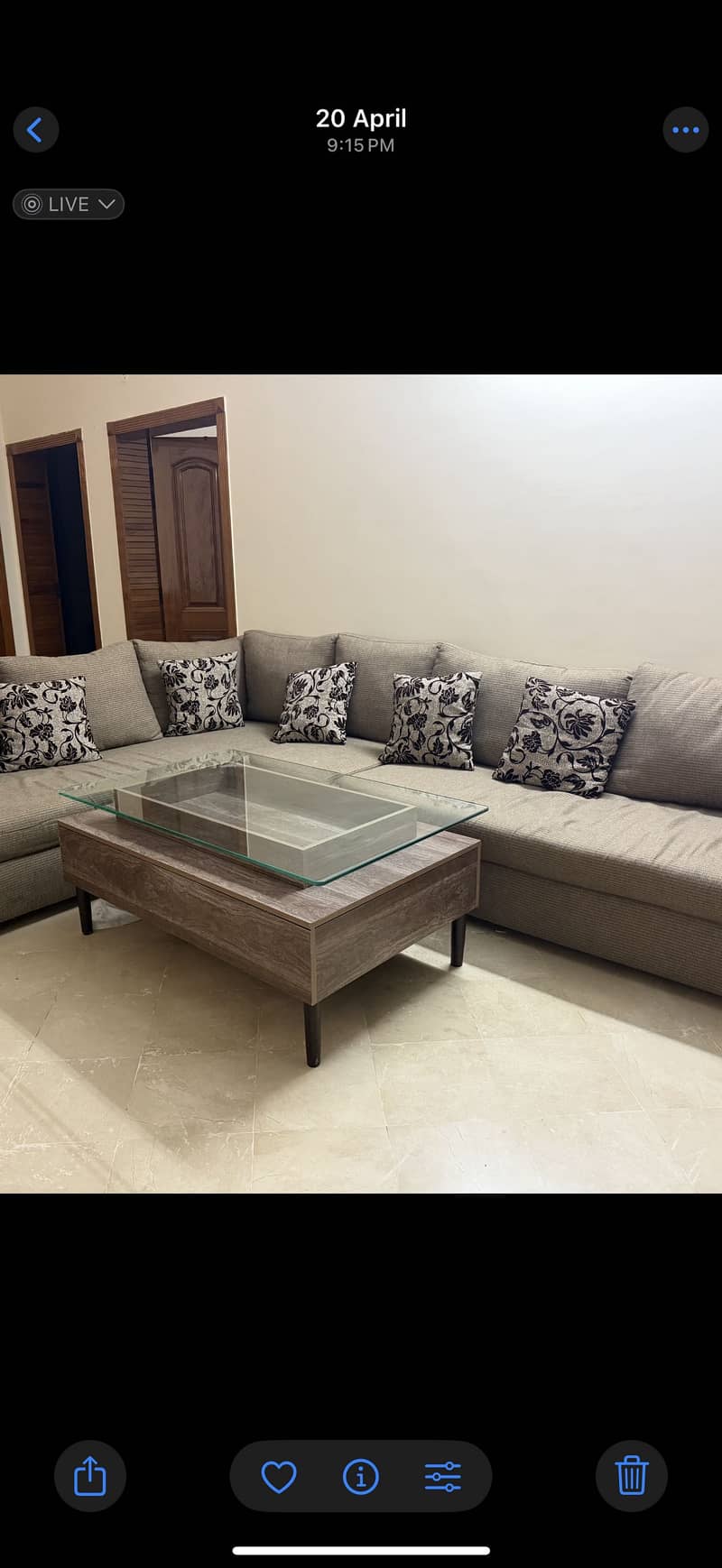 Centre table/coffee table 0