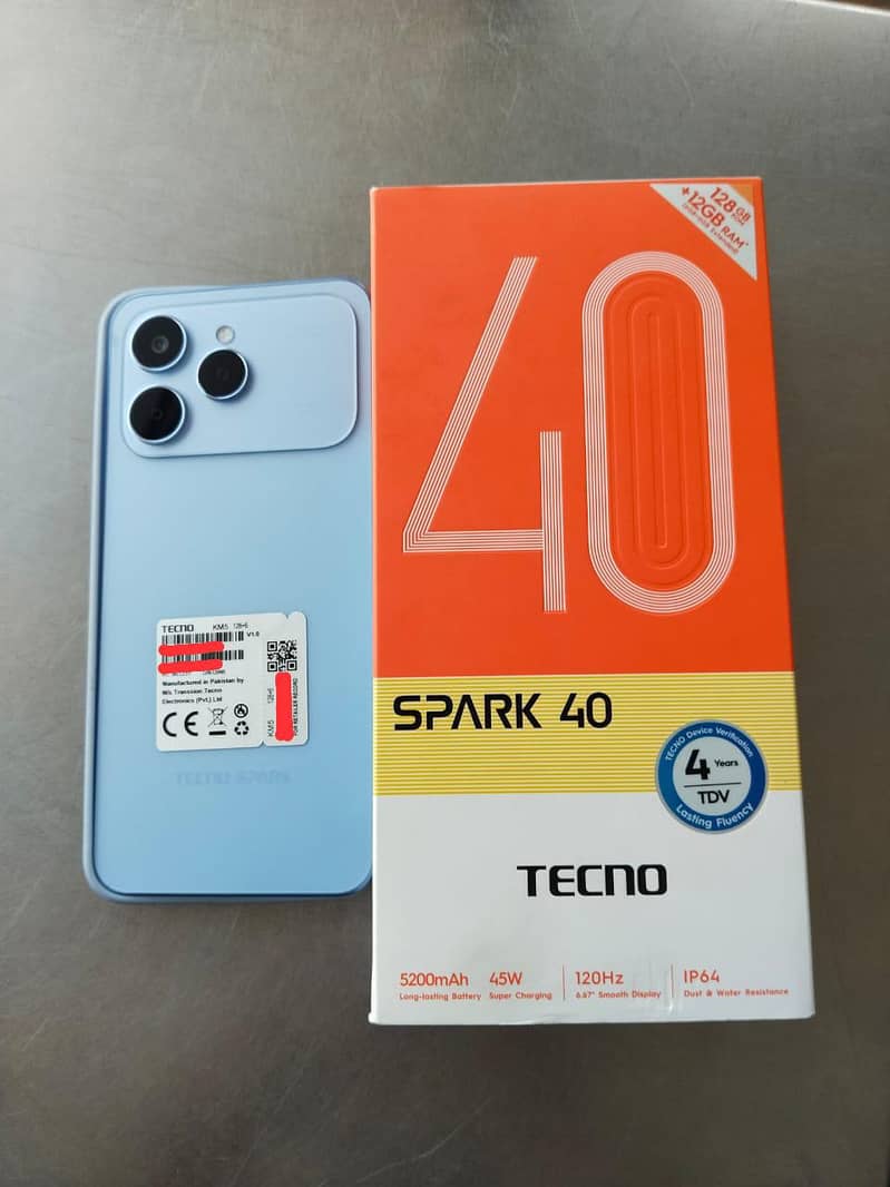 Tecno spark 40 4