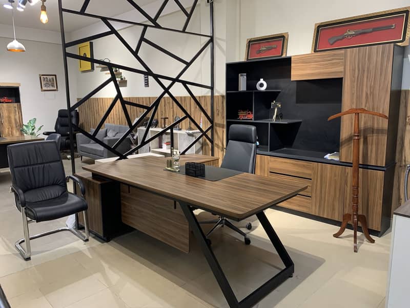 Executive table/ office table 15