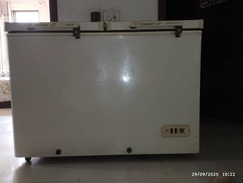 Dawlance deep freezer 0