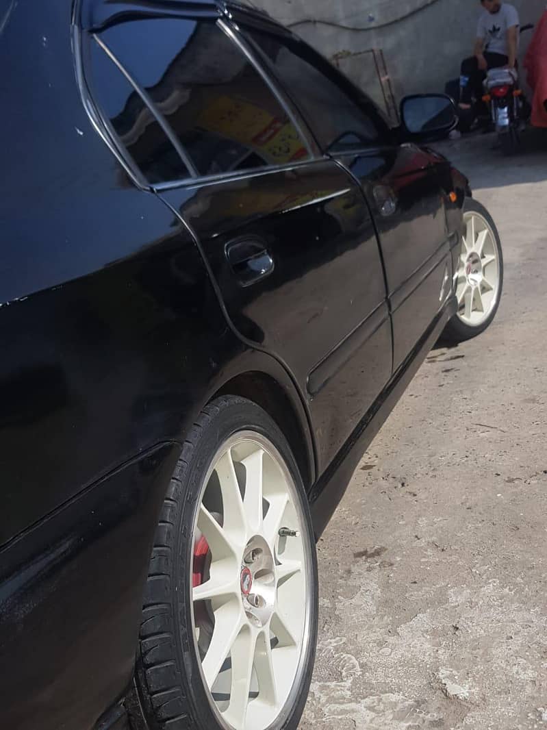 Honda Civic EXI Automatic 5