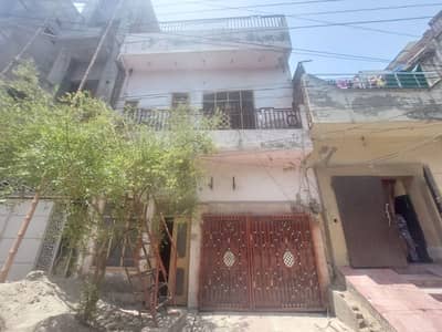 3.5 marla double story house in gulistan colony available