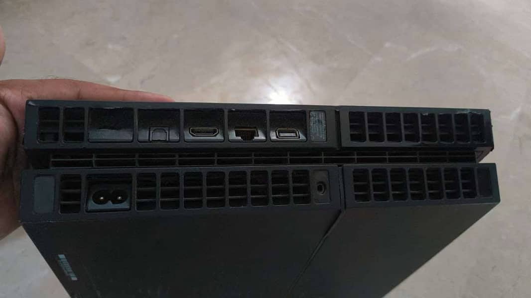 Used PS4 2