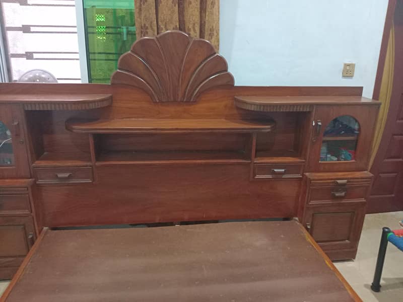 solid wood bed 3