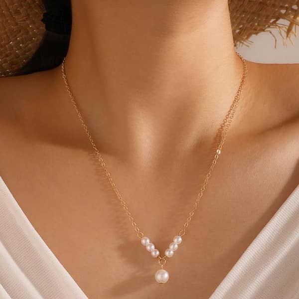 Korean Design Gold Pearl Necklace for Women and Girls