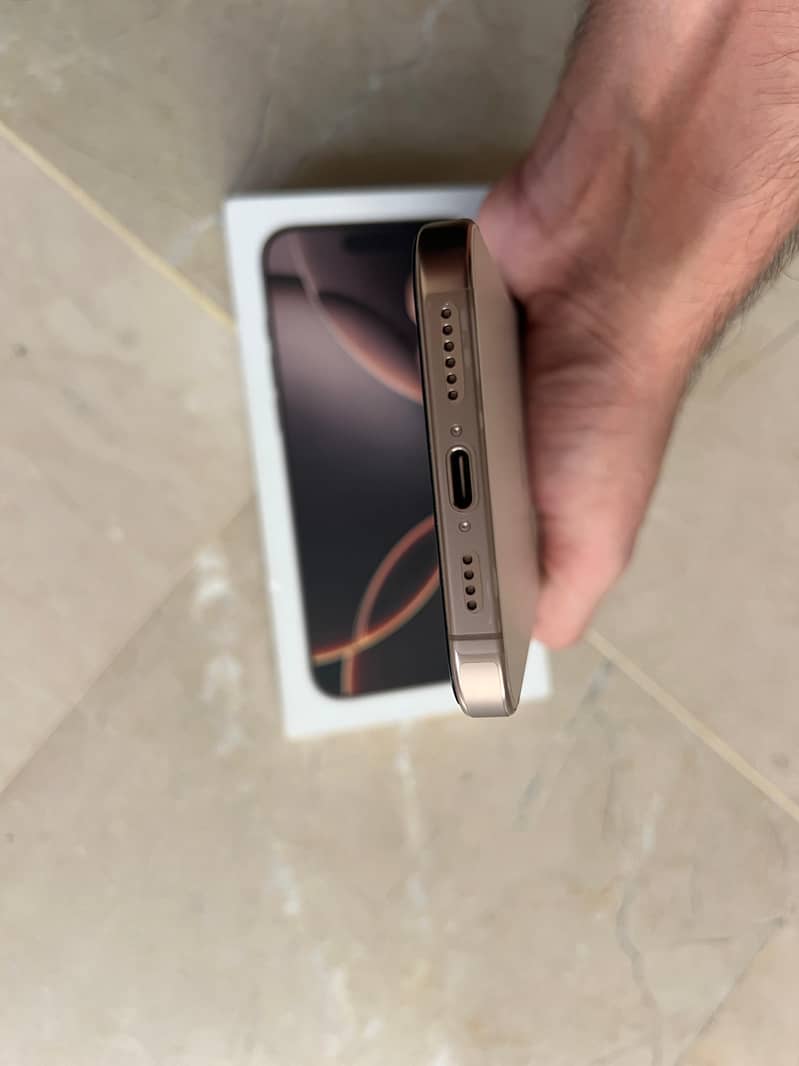 Iphone 16 pro max 0