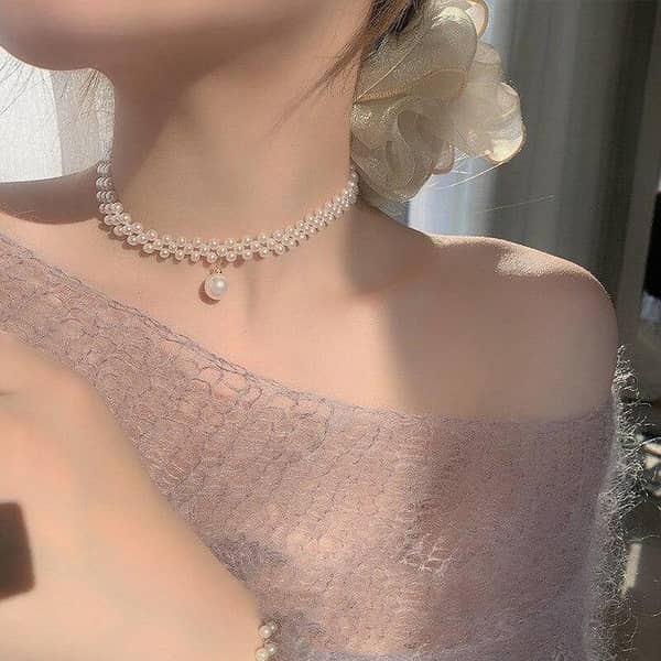 Vintage Handmade Pearl Weaving Necklace with Simulated White Pendant and Chain for Weddings and Parties