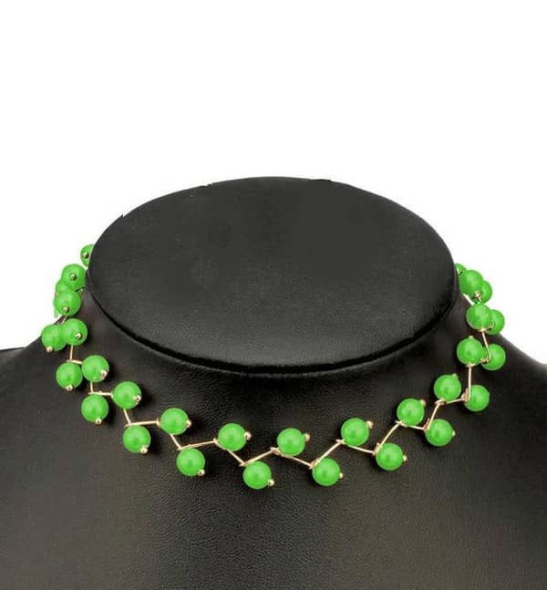 Fashion Jewelry Set: Pearl Choker Necklace and Earrings for Women and Girls