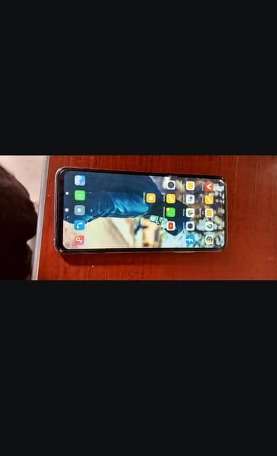 Xiaomi mi10t Box And mobile Sirf chalta chalta bnd ho rha ha