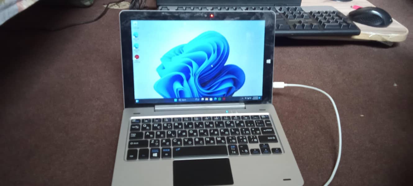 Touch laptop good condition 0