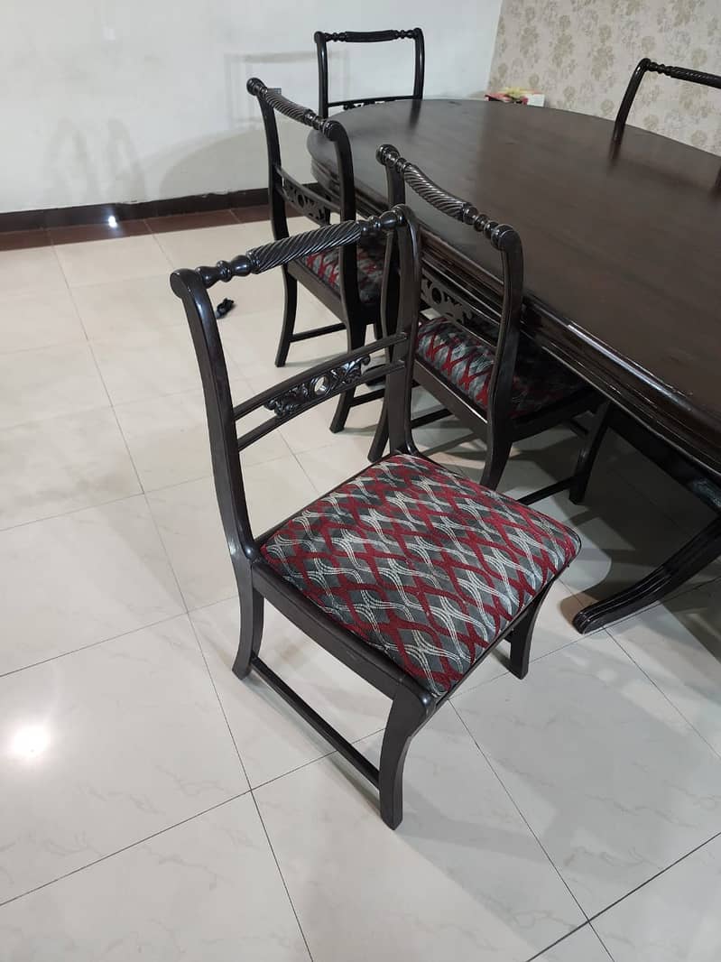 Dinning table for 8 ( solid wood sheesham ) 3