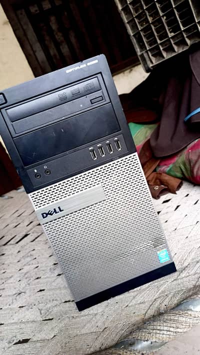 Core i5 4th gen, 8GB ram