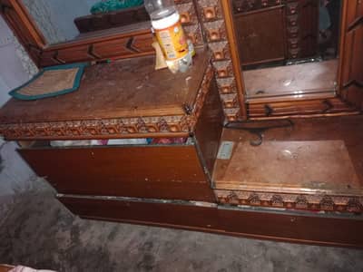 bahut acchi condition mein hai aur urgent sale karni hai 35000